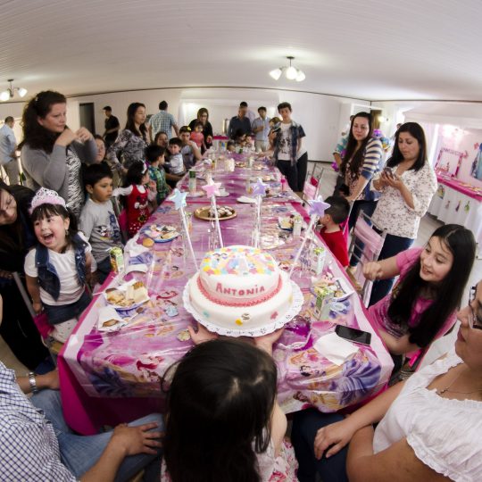 http://iluvs.cl/wp-content/uploads/2017/07/Cumpleaños-13-540x540.jpg